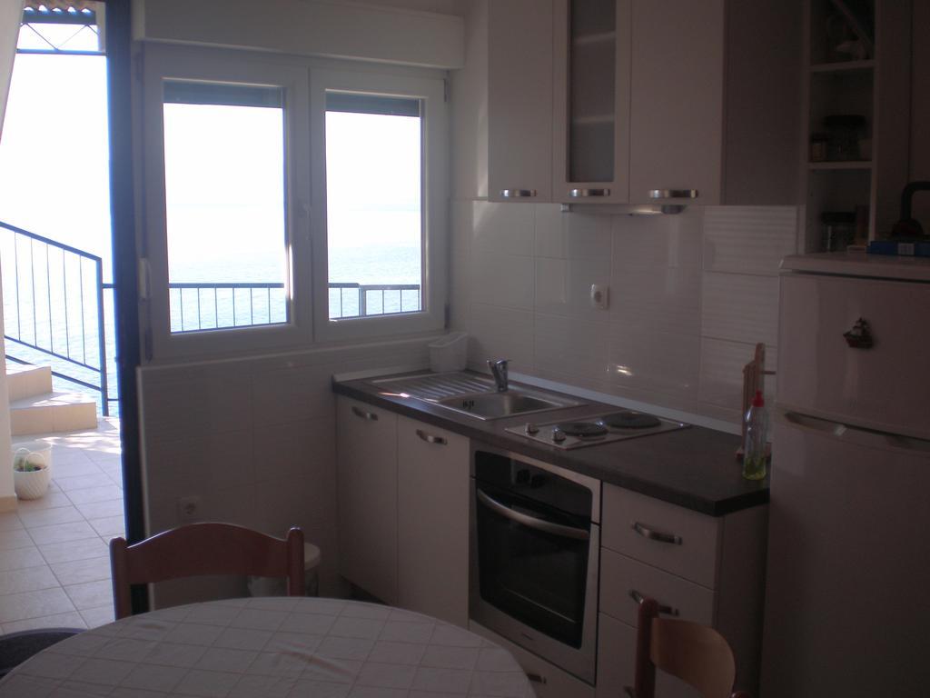 Apartman Pissak Lägenhet Pisak Exteriör bild
